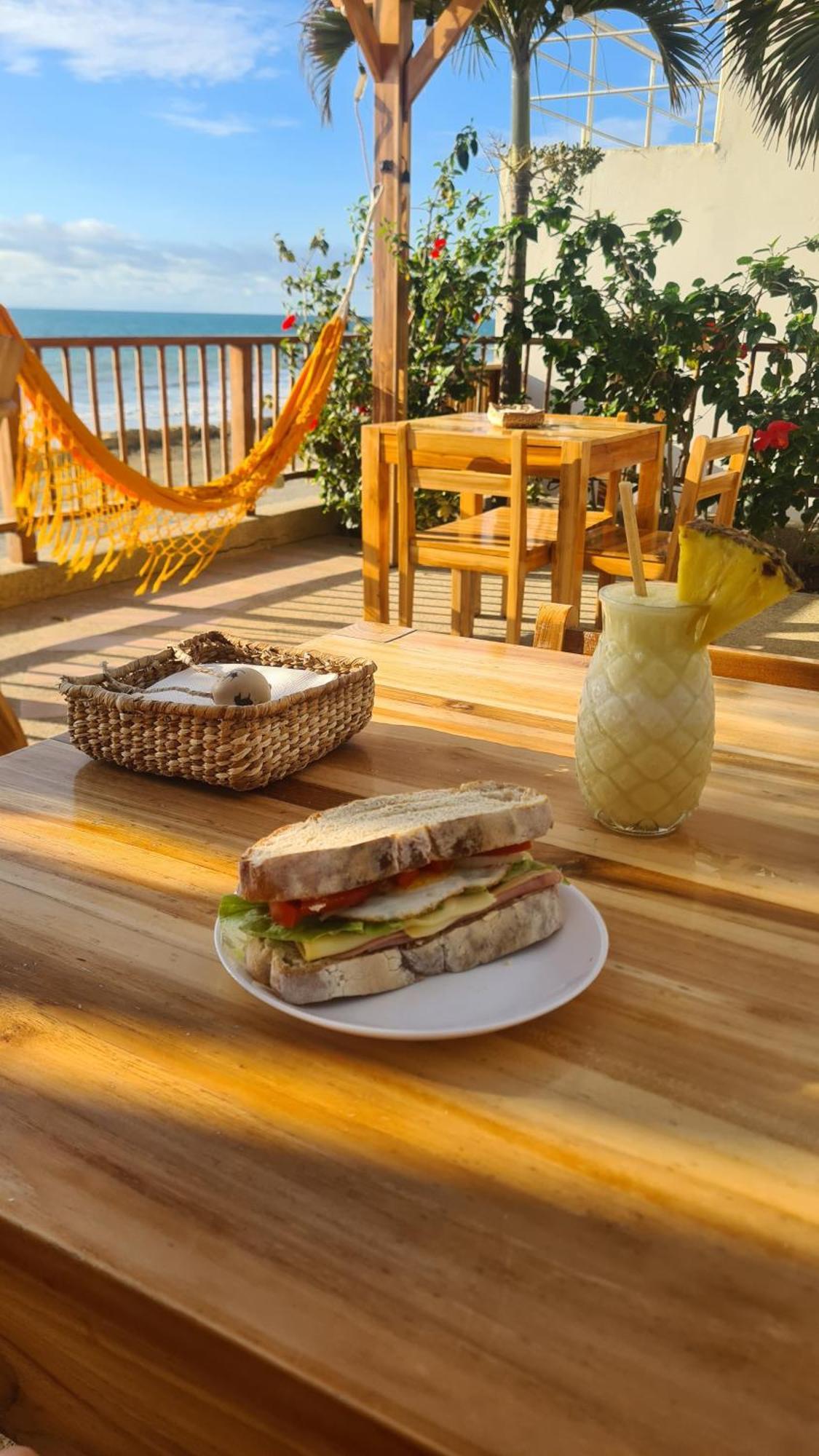 Intiquilla Hotel Manta Εξωτερικό φωτογραφία